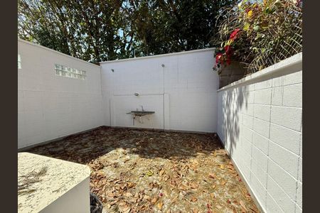 49_photo/94cfaaeb1f.02f29140979457be-ATLAS-e37847ef-7ef8-490b-9cf5-c35ebac059ff.jpg de casa de condomínio à venda com 3 quartos, 109m² em Jardim Passargada I, Cotia