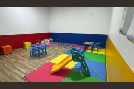 45_photo/94cfaaeb1f.6661e29490dbe87b-ATLAS-34cd561d-95bd-4af3-9d87-e10a18906205.jpg de casa à venda com 3 quartos, 153m² em Jardim Passargada I, Cotia