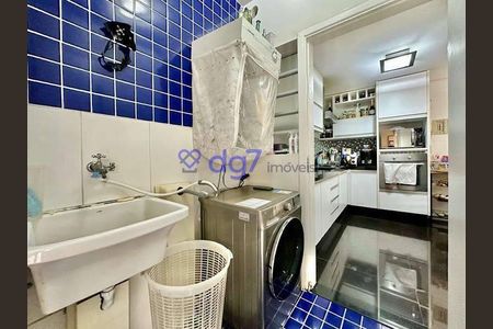 11_photo/94cfaaeb1f.6661e29490dbe87b-ATLAS-6b8854dd-58e1-4dcd-9e34-ecb5455e077f.jpg de casa à venda com 3 quartos, 153m² em Jardim Passargada I, Cotia