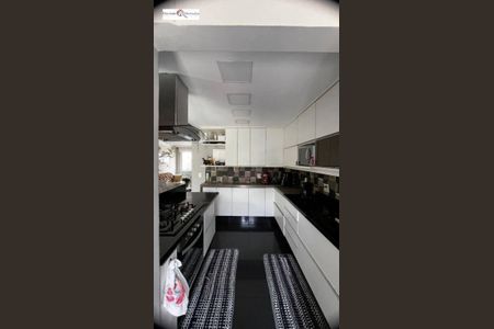 12_photo/94cfaaeb1f.ecf763335b467c79-ATLAS-955b84e3-fa2d-4dd8-a723-a09e186f6ec2.jpg de casa à venda com 3 quartos, 150m² em Jardim Passargada I, Cotia