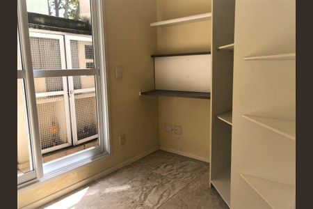 21_photo/94cfaaeb23.da96a1a17422ca13-ATLAS-8367a793-8be4-4b06-bc2a-009ea6061e51.jpg de casa de condomínio à venda com 4 quartos, 190m² em Jardim Passargada I, Cotia