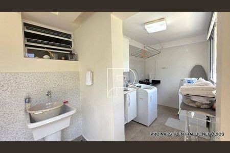 32_photo/94cfaaeb2b.93b8fa184532727f-ATLAS-67d1fc20-6efd-4156-b633-4e7dc72367f8.jpg de casa de condomínio à venda com 3 quartos, 151m² em Jardim Passargada I, Cotia