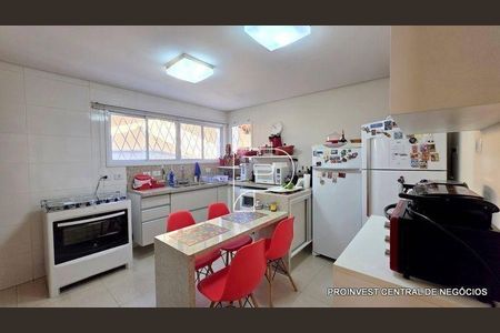 14_photo/94cfaaeb2b.93b8fa184532727f-ATLAS-91fa2624-e3db-48d1-8003-fb06cac2f1e5.jpg de casa de condomínio à venda com 3 quartos, 151m² em Jardim Passargada I, Cotia