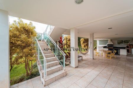 48_photo/94cfaaeb71.c07be7007de4f0b3-ATLAS-da50999c-d70f-4ae7-8175-ec59c94fb91d.jpg de casa à venda com 5 quartos, 587m² em Cemucam, Cotia