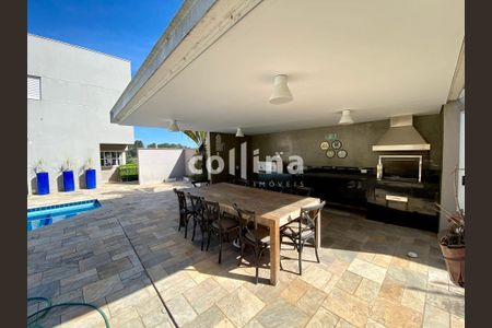 23_photo/94cfaaeb79.ceff8192393c33de-ATLAS-29c57718-3eb9-4892-aa1d-1d613ddba3fc.jpg de casa à venda com 3 quartos, 451m² em Jardim Passargada I, Cotia