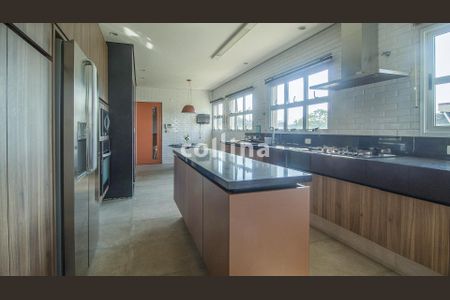 12_photo/94cfaaeb79.ceff8192393c33de-ATLAS-8a8b2c14-6774-4f68-9e8e-03afd2c1542d.jpg de casa à venda com 3 quartos, 451m² em Jardim Passargada I, Cotia