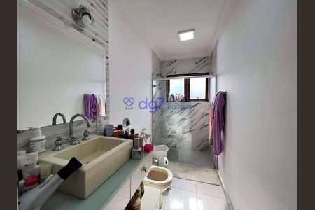 45_photo/94cfaaeb8d.2940da1b0453cbfa-ATLAS-5d40a58c-955c-46f6-bdfb-fe2f4395f6c3.jpg de casa à venda com 4 quartos, 697m² em Jardim Passargada I, Cotia