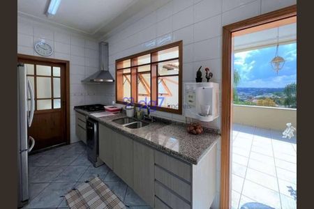 19_photo/94cfaaeb8d.2940da1b0453cbfa-ATLAS-8efd6b12-1810-4a93-859e-a926547b8c60.jpg de casa à venda com 4 quartos, 697m² em Jardim Passargada I, Cotia