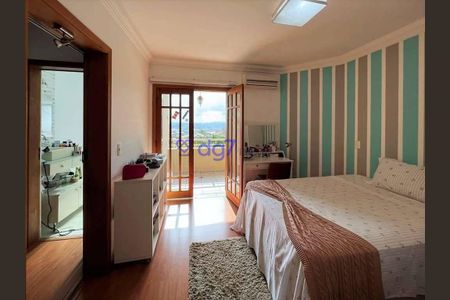 48_photo/94cfaaeb8d.2940da1b0453cbfa-ATLAS-b999a375-c0bb-4587-b606-a62bcb9bcac8.jpg de casa à venda com 4 quartos, 697m² em Jardim Passargada I, Cotia