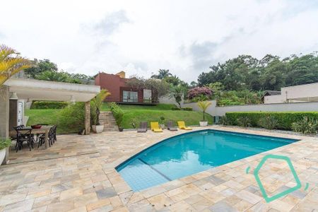 12_photo/94cfaaeb8d.9fde2b1beaf38236-ATLAS-d287a833-28e1-4db6-80fe-57f8ddb16733.jpg de casa de condomínio à venda com 3 quartos, 451m² em Jardim Passargada I, Cotia