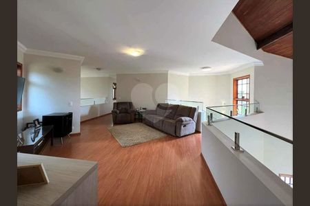 20_photo/94cfaaeb97.935c805baf9a7d1f-ATLAS-9a1f2a49-e79e-4dfb-b9b1-db2333f96f8c.jpg de casa de condomínio à venda com 4 quartos, 1191m² em Jardim Passargada I, Cotia