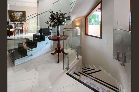 28_photo/94cfaaeb97.935c805baf9a7d1f-ATLAS-9a9abd4d-56b0-4bde-90a4-94c84d3602d3.jpg de casa de condomínio à venda com 4 quartos, 1191m² em Jardim Passargada I, Cotia