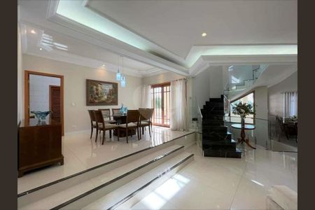 11_photo/94cfaaeb97.935c805baf9a7d1f-ATLAS-c1e0f036-0bb7-4d43-b867-075b93ea66c8.jpg de casa de condomínio à venda com 4 quartos, 1191m² em Jardim Passargada I, Cotia