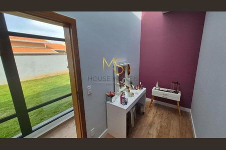 18_photo/94cfaaeba9.ceff8192393c33de-ATLAS-6c9d6fd0-02a3-4230-bcca-61c4d8193aaa.jpg de casa à venda com 3 quartos, 325m² em Jardim Passargada I, Cotia