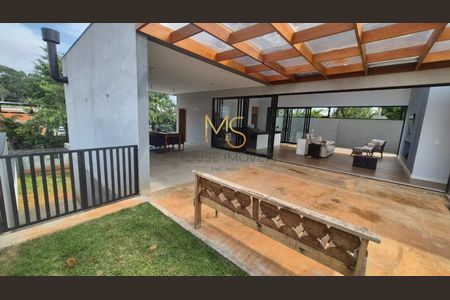 9_photo/94cfaaeba9.ceff8192393c33de-ATLAS-cebdab3e-0632-4b02-96cd-15055b3b21be.jpg de casa à venda com 3 quartos, 325m² em Jardim Passargada I, Cotia