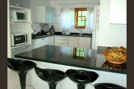 13_photo/94cfaaebd7.94eccd8fc9add72f-ATLAS-37272d5b-3852-4daa-bdff-04cf6645c89a.jpg de casa à venda com 4 quartos, 657m² em Cemucam, Cotia