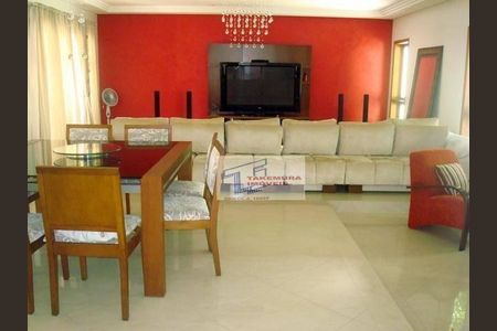 3_photo/94cfaaebd7.94eccd8fc9add72f-ATLAS-c2a2d996-a823-49f9-ad4e-138e1b01f33d.jpg de casa à venda com 4 quartos, 670m² em Cemucam, Cotia