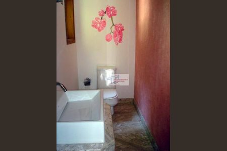 11_photo/94cfaaebd7.94eccd8fc9add72f-ATLAS-d5339ff3-0113-432e-8661-c0cbcae8480e.jpg de casa à venda com 4 quartos, 670m² em Cemucam, Cotia