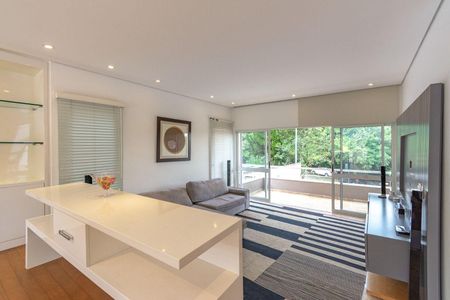 11_photo/94cfaaebe3.1463d70521bc8e9f-ATLAS-3e74c5cb-9ce2-451f-8970-842e781e706a.jpg de casa de condomínio à venda com 3 quartos, 601m² em Jardim Passargada I, Cotia