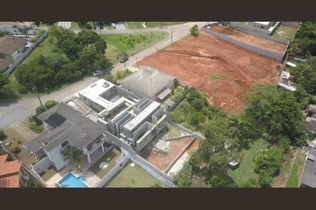 3_photo/94cfaaecc5.7a37549eceeba21f-ATLAS-24b35a7b-40fa-4e51-a961-ee7399f7b9ba.jpg de casa de condomínio à venda com 5 quartos, 600m² em Cemucam, Cotia