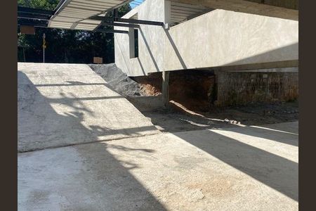 27_photo/94cfaaecc5.7a37549eceeba21f-ATLAS-813488db-5b57-481c-bb1a-cc1cf06a981e.jpg de casa de condomínio à venda com 5 quartos, 600m² em Cemucam, Cotia