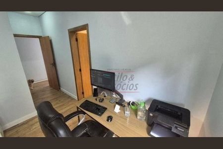 13_photo/94cfaaeccf.cba9474eaf1c4fd4-ATLAS-3f302fe4-7241-459f-9f40-e6bd227f68ec.jpg de casa à venda com 3 quartos, 338m² em Cemucam, Cotia