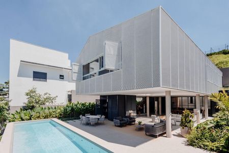 3_photo/94cfaaed0f.d064f87ba2f4a60c-ATLAS-eeb8e56a-48db-4c7b-b23f-3180dc87fb96.jpg de casa à venda com 4 quartos, 483m² em Moinho Velho, Cotia