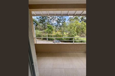 19_photo/94cfaaed17.7da11293e5e8925f-ATLAS-c8b55d59-7e7f-41ea-962c-1f618b402ff3.jpg de casa à venda com 3 quartos, 250m² em Cemucam, Cotia