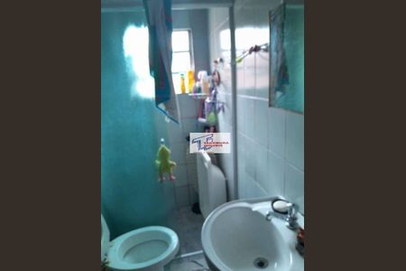 5_photo/94cfaaed29.6fe88814f58c8792-ATLAS-178217f5-0227-4e0c-b85c-5af9bb40065d.jpg de casa à venda com 2 quartos, 160m² em Jardim Passargada I, Cotia