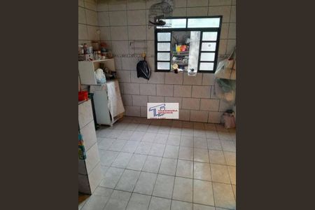 9_photo/94cfaaed29.6fe88814f58c8792-ATLAS-93d6c5e7-561e-481e-ab96-66f3dcef9c3f.jpg de casa à venda com 2 quartos, 160m² em Jardim Passargada I, Cotia