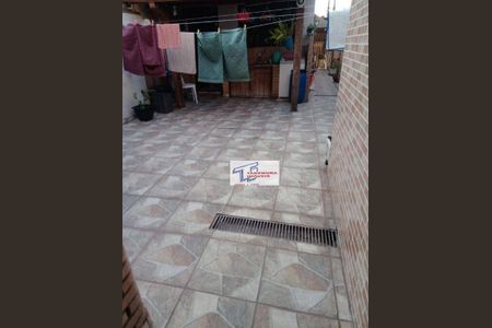 11_photo/94cfaaed33.8e48f5906dd675de-ATLAS-ff003fb8-f90f-4e46-9ea9-50b3e2f56ce4.jpg de casa à venda com 2 quartos, 70m² em Jardim Passargada I, Cotia