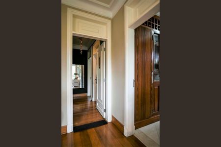 6_photo/94cfaaee9b.4b31ccbd07ec468b-ATLAS-0b76d394-1c8e-4b05-aff4-777d82bea0d5.jpg de casa de condomínio à venda com 5 quartos, 1000m² em Jardim Torino, Cotia