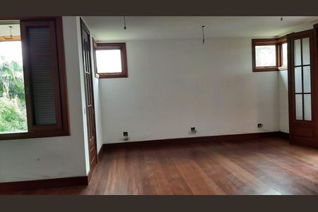 7_photo/94cfaaee9b.4b31ccbd07ec468b-ATLAS-281484af-ef2d-4585-a4ae-97930ff8e2e9.jpg de casa de condomínio à venda com 3 quartos, 850m² em Jardim Torino, Cotia