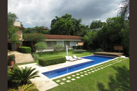 6_photo/94cfaaee9b.4b31ccbd07ec468b-ATLAS-38da3a36-84e2-40fb-960b-9df3e27c3539.jpg de casa de condomínio à venda com 4 quartos, 808m² em Jardim Torino, Cotia