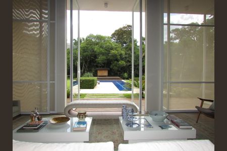 7_photo/94cfaaee9b.4b31ccbd07ec468b-ATLAS-3eefb405-150f-4ac6-9354-e1a846e0b1ca.jpg de casa de condomínio à venda com 4 quartos, 808m² em Jardim Torino, Cotia