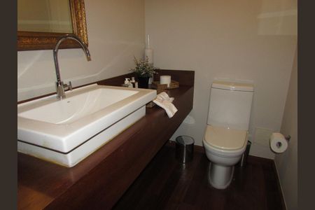 9_photo/94cfaaee9b.4b31ccbd07ec468b-ATLAS-466f5ef3-42b1-4cbc-9509-58734c790cd3.jpg de casa de condomínio à venda com 4 quartos, 808m² em Jardim Torino, Cotia