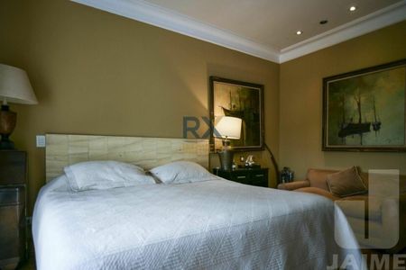 10_photo/94cfaaee9b.4b31ccbd07ec468b-ATLAS-9bd2f493-ef09-43ea-ae6e-785712ceb7ac.jpg de casa de condomínio à venda com 5 quartos, 1000m² em Jardim Torino, Cotia