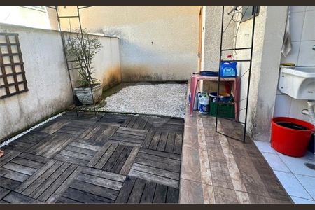 3_photo/94cfaaeeb5.64a9be381e7699a1-ATLAS-22b95a8b-8a4d-469d-a506-83ac66aa3a8e.jpg de casa à venda com 2 quartos, 75m² em Jardim Torino, Cotia