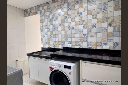 5_photo/94cfaaeeb7.491a58713d1e5de3-ATLAS-2ef5985c-82aa-4a45-8c6a-6c09909ef307.jpg de casa à venda com 4 quartos, 306m² em Cemucam, Cotia