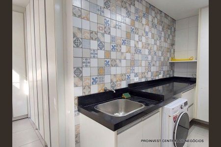 22_photo/94cfaaeeb7.491a58713d1e5de3-ATLAS-fa2de3fd-fb9e-434e-a62f-9d531937ffe0.jpg de casa à venda com 4 quartos, 306m² em Cemucam, Cotia