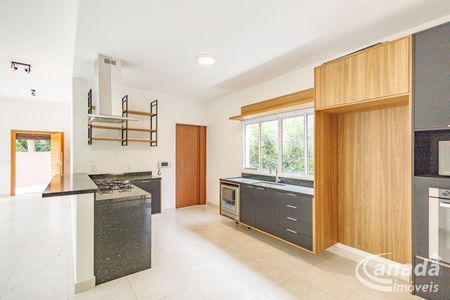 3_photo/94cfaaf155.8f3f2a47dd94676f-ATLAS-a90ae1a6-1cc1-4f78-abc0-cdf08c5a72d0.jpg de casa à venda com 3 quartos, 193m² em Jardim Colibri, Cotia