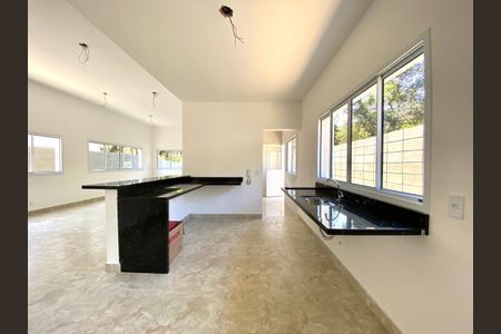 10_photo/94cfaaf15f.1bb529b01f5e602e-ATLAS-833a9d5f-47f6-4d67-8089-8d1d3a5a646d.jpg de casa à venda com 3 quartos, 245m² em Jardim Colibri, Cotia