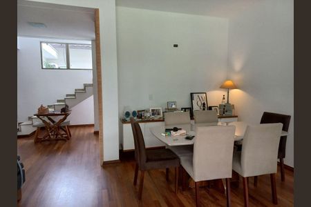 9_photo/94cfaaf16f.9612c2c0390caf5f-ATLAS-d1eaf19d-cfcb-4513-83c0-9263c817a41b.jpg de casa à venda com 5 quartos, 293m² em Jardim Colibri, Cotia