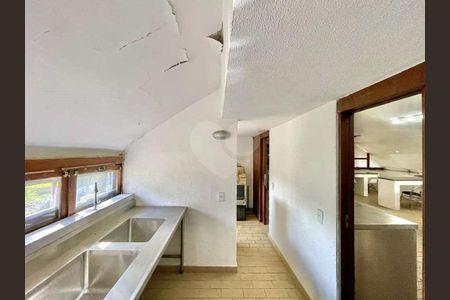 3_photo/94cfaaf199.5b1ffa6849bccbd1-ATLAS-c3ad1603-0cea-4384-a2c7-74cd4d8aae93.jpg de casa para alugar com 4 quartos, 253m² em Jardim Colibri, Cotia