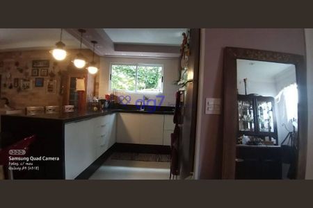 2_photo/94cfaaf303.3185a13bf99ccc0b-ATLAS-40a2c1a4-06f3-4713-967b-5537bca4c4e1.jpg de casa à venda com 3 quartos, 140m² em Chacaras Jardim Colibri, Cotia