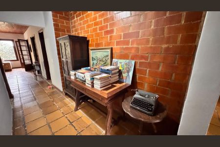 10_photo/94cfaaf385.5564e16b2c01dcfa-ATLAS-7fcb64ec-6ebc-4c70-b511-0aa6d5cf3c52.jpg de casa à venda com 4 quartos, 260m² em Jardim Sao Vicente, Cotia