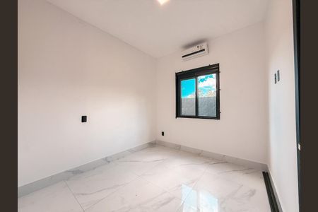 21_photo/94cfaaf395.1421303aa7be2334-ATLAS-ff8d1c6b-7c5a-4414-99ea-c1e51a5de310.jpg de casa à venda com 3 quartos, 240m² em Jardim Colibri, Cotia