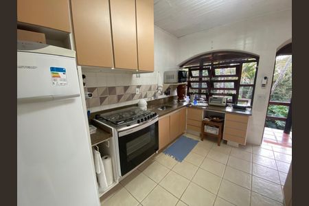 11_photo/94cfaaf3a9.78ea92cc55484ae4-ATLAS-41f6a651-1e58-4faa-8a6f-98e4d255a048.jpg de casa à venda com 4 quartos, 464m² em Jardim Sao Vicente, Cotia