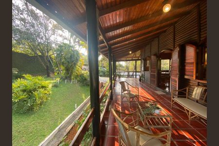 3_photo/94cfaaf3a9.78ea92cc55484ae4-ATLAS-a9a3ea56-a78f-4c51-8fec-a58af23f5a7f.jpg de casa à venda com 4 quartos, 464m² em Jardim Sao Vicente, Cotia