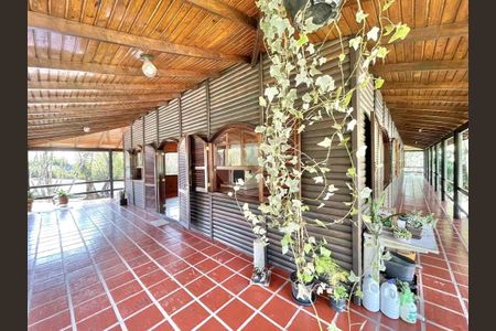 11_photo/94cfaaf3b1.78ea92cc55484ae4-ATLAS-2fcb3295-6506-4c5f-a4ac-c63e23cf1ab9.jpg de casa de condomínio à venda com 4 quartos, 464m² em Rio Cotia, Cotia